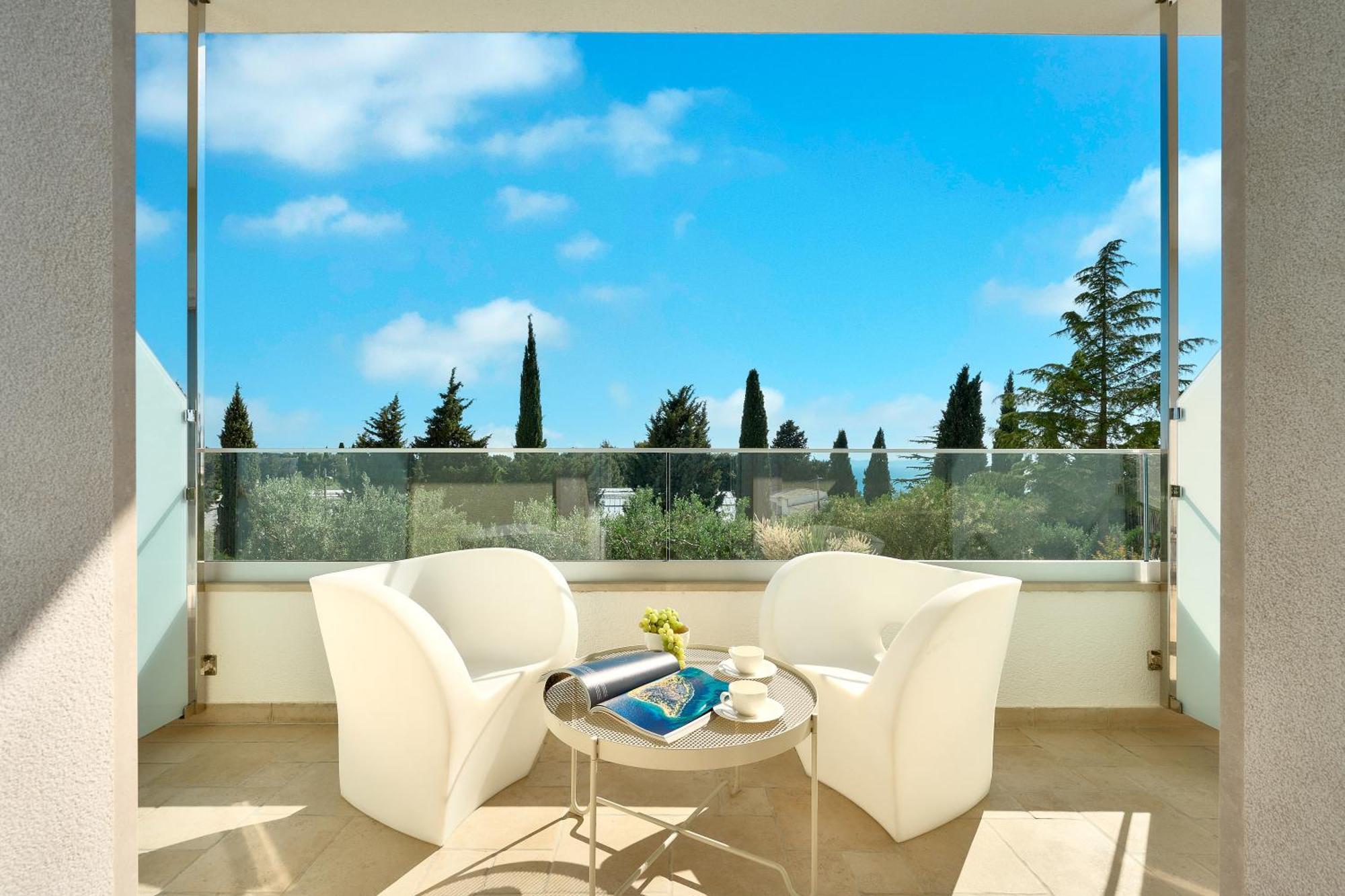 Bed & Breakfast Luxury Apartments Villa Klara