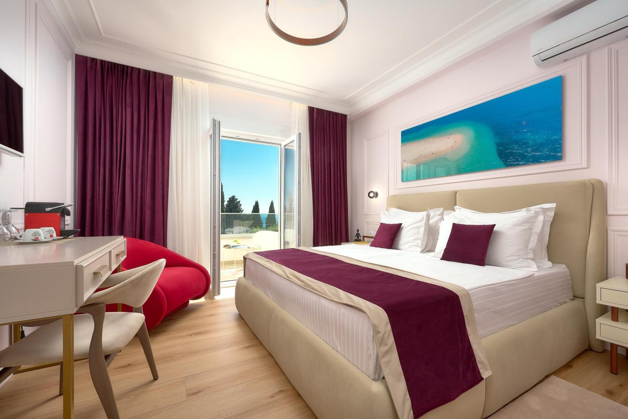 Bed & Breakfast Luxury Apartments Villa Klara 5*