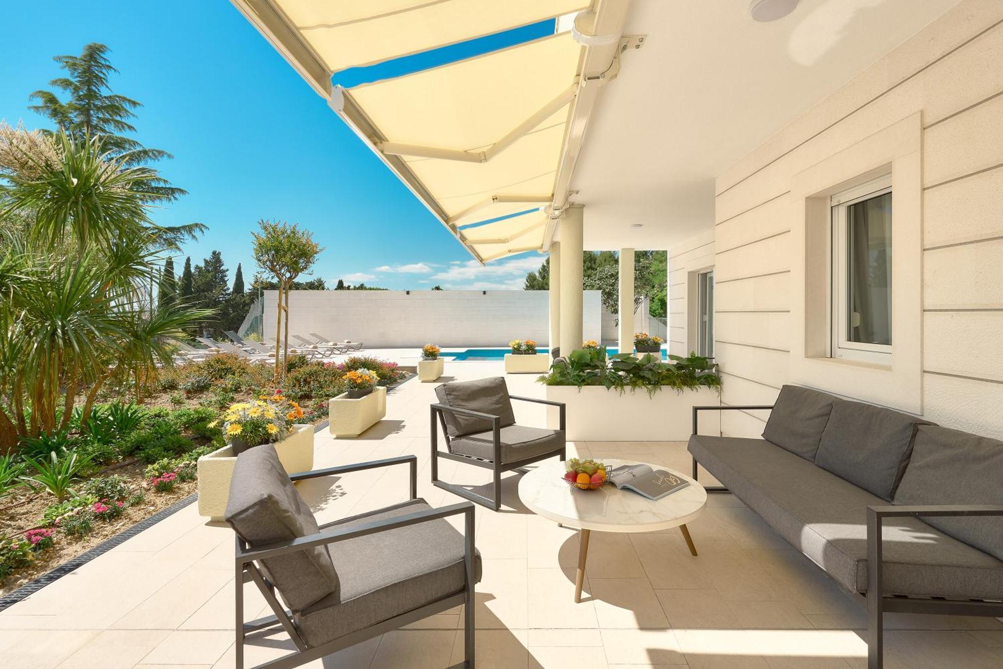 Luxury Klara Nocleg ze śniadaniem 5*